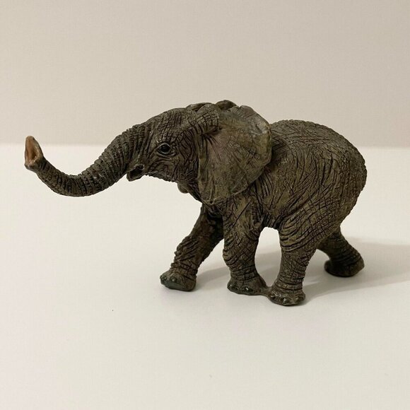 Vintage Elephant Resin Figurine 4.5 Inch Long Figure - Picture 1 of 16